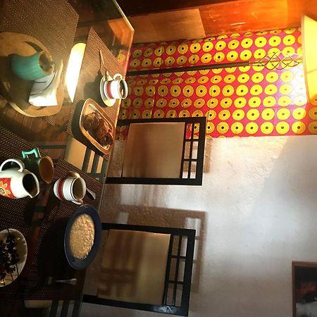 Le Fumoir Guest House Chambre Double Антананариву Екстериор снимка