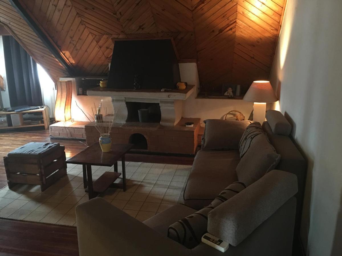Le Fumoir Guest House Chambre Double Антананариву Екстериор снимка