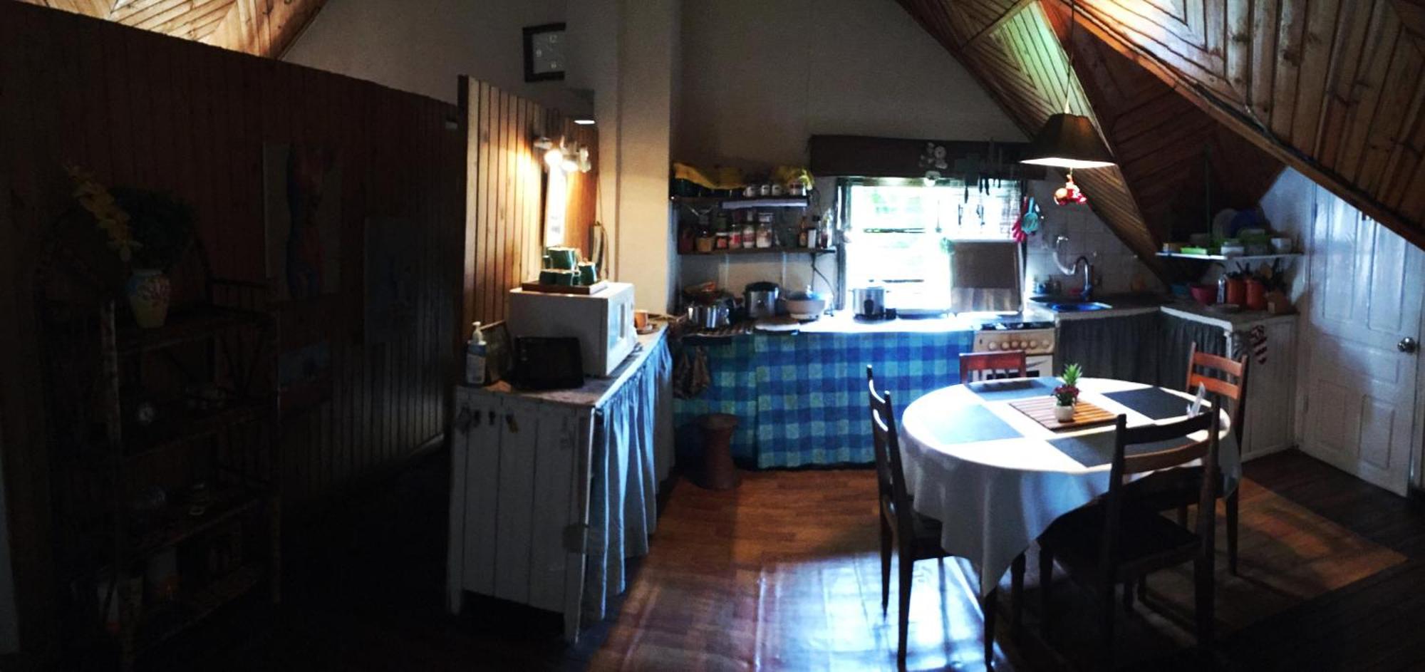 Le Fumoir Guest House Chambre Double Антананариву Екстериор снимка